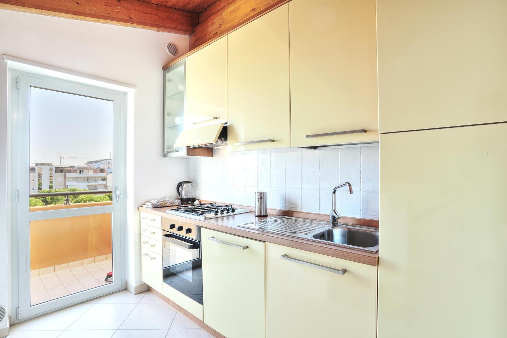 Mazzarosa Residence Roseto Degli Abruzzi Eksteriør billede
